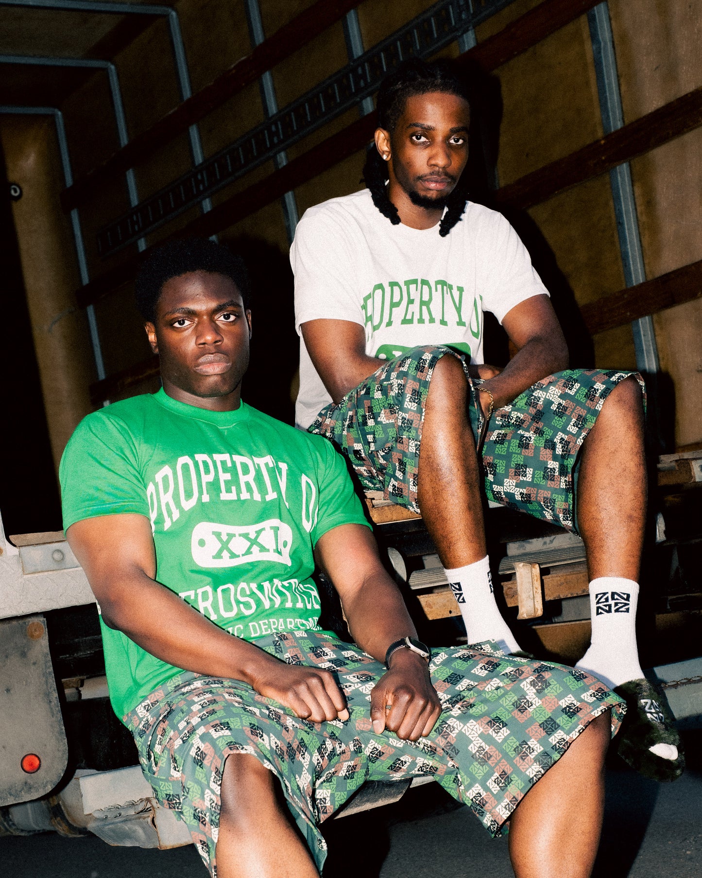 MONAGRAM "CAMO CARGO SHORTZ"